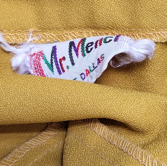 Mr. Mench of Dallas vtg 70s mustard yellow polyester small pantsuit - Picture 2 of 7